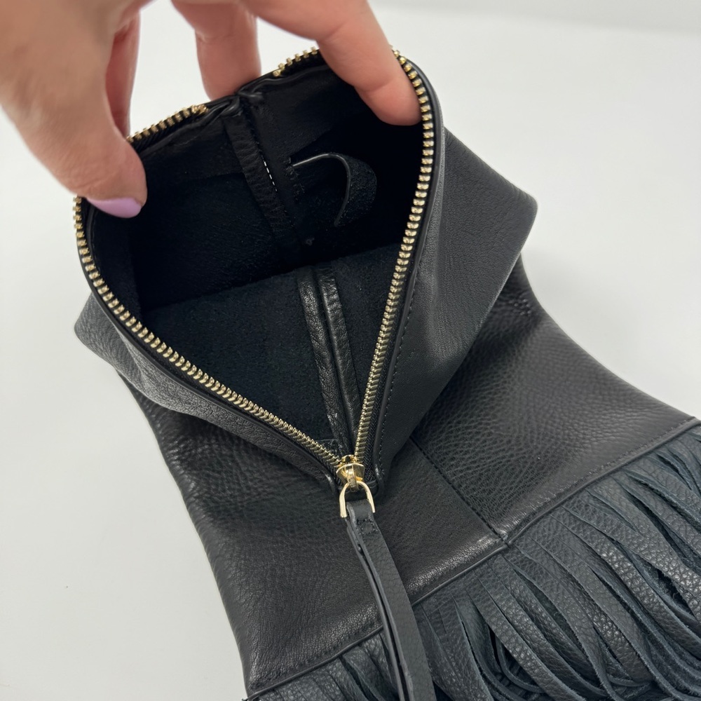 Chic Black Fringe Leather Wristlet - Picture 5 of 11